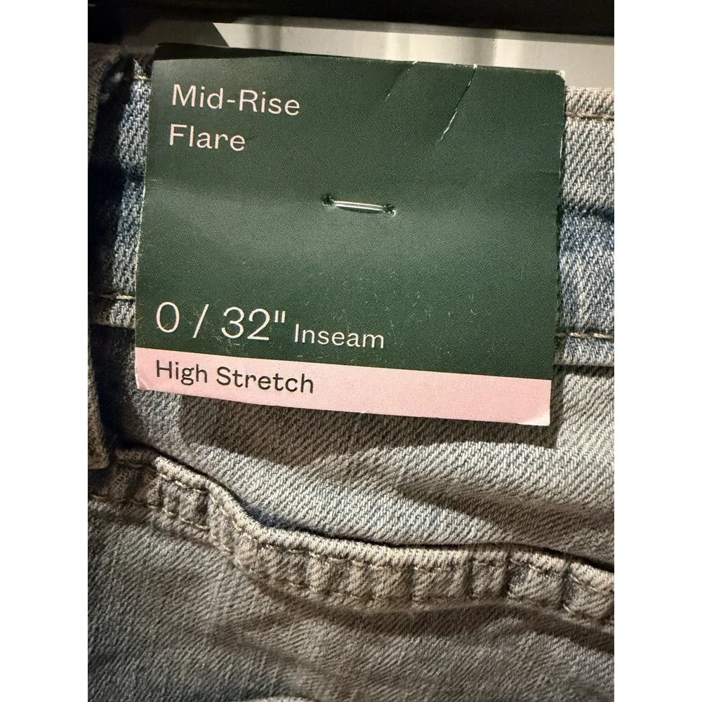 Wild Fable Mid Rise Flare High Stretch - Size 0 / 32